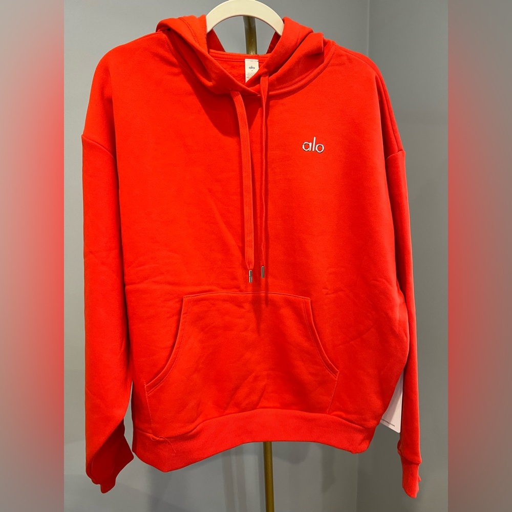 NWT ALO ACCOLADE HOODIE
